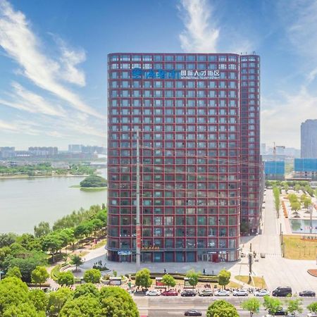 Jinling Funhome Hotel Nanjing Jiulong Lake - Nanjing South Railway Station Kültér fotó