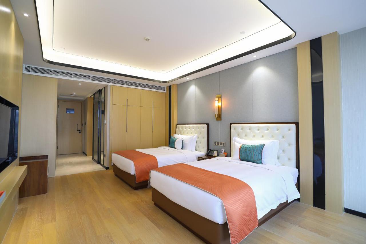 Jinling Funhome Hotel Nanjing Jiulong Lake - Nanjing South Railway Station Kültér fotó